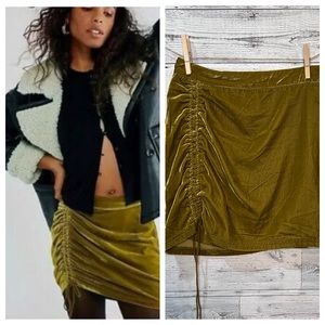 Free People Vivienne Velvet Green Mini Skirt Size 6/8